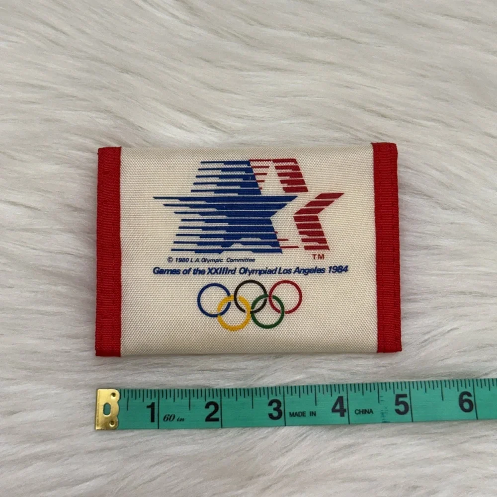 U.S. OLYMPIC COMMITTEE - RED WHITE BLUE NYLON USA TRIFOLD VELCRO WALLET